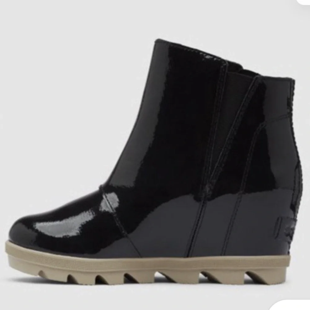 NWT Sorel | Girls Black Shimmer Arctic Zip II  Waterproof Wedge Ankle Boot, sz 4